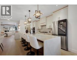 2824 31 Street SW - photo 5