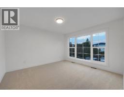 2824 31 Street SW - photo 31