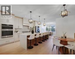 2824 31 Street SW - photo 8