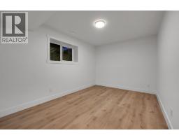 2824 31 Street SW - photo 44