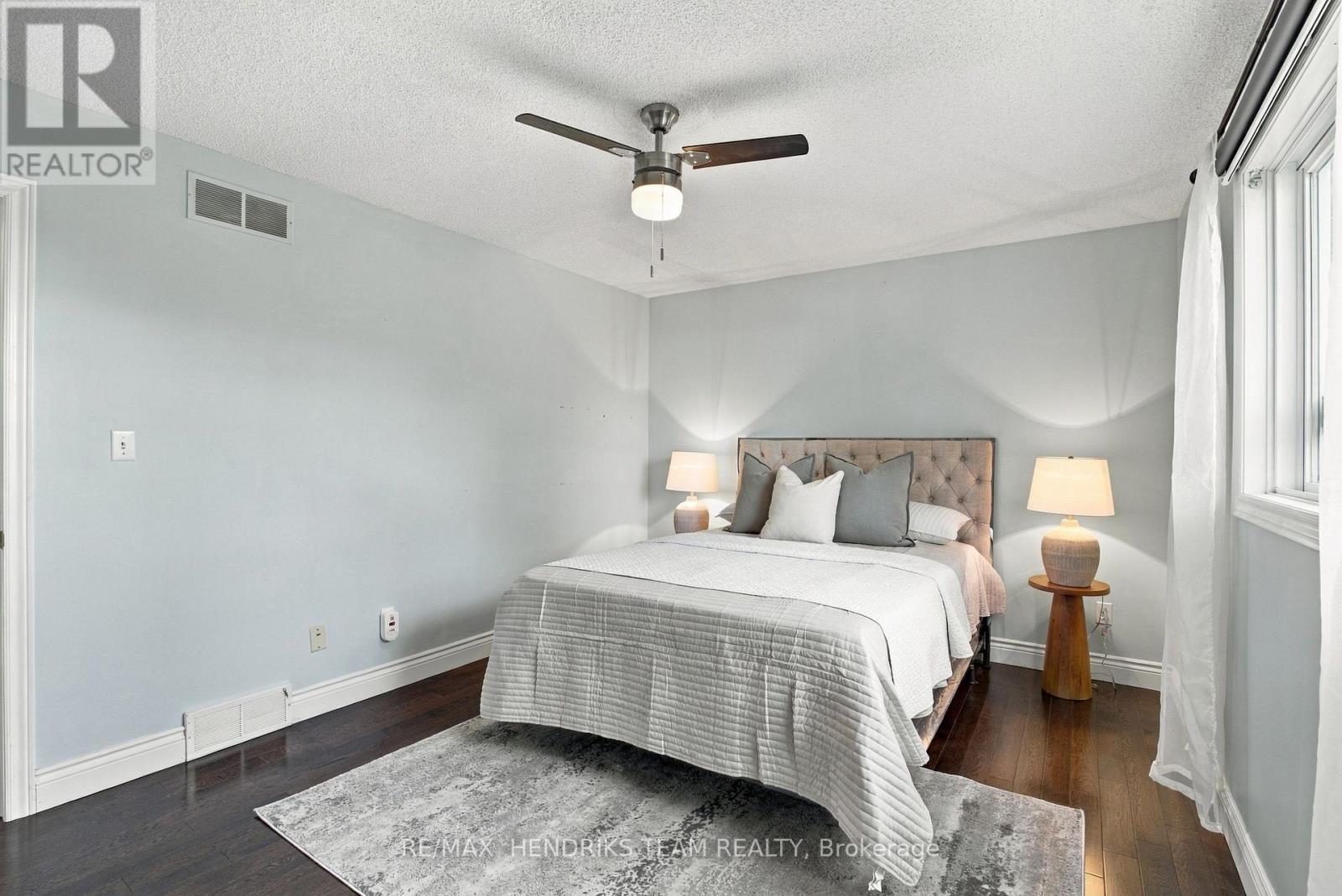 40 EMMETT STREET - 24