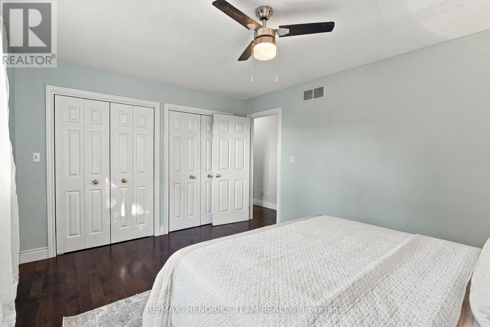40 EMMETT STREET - 25