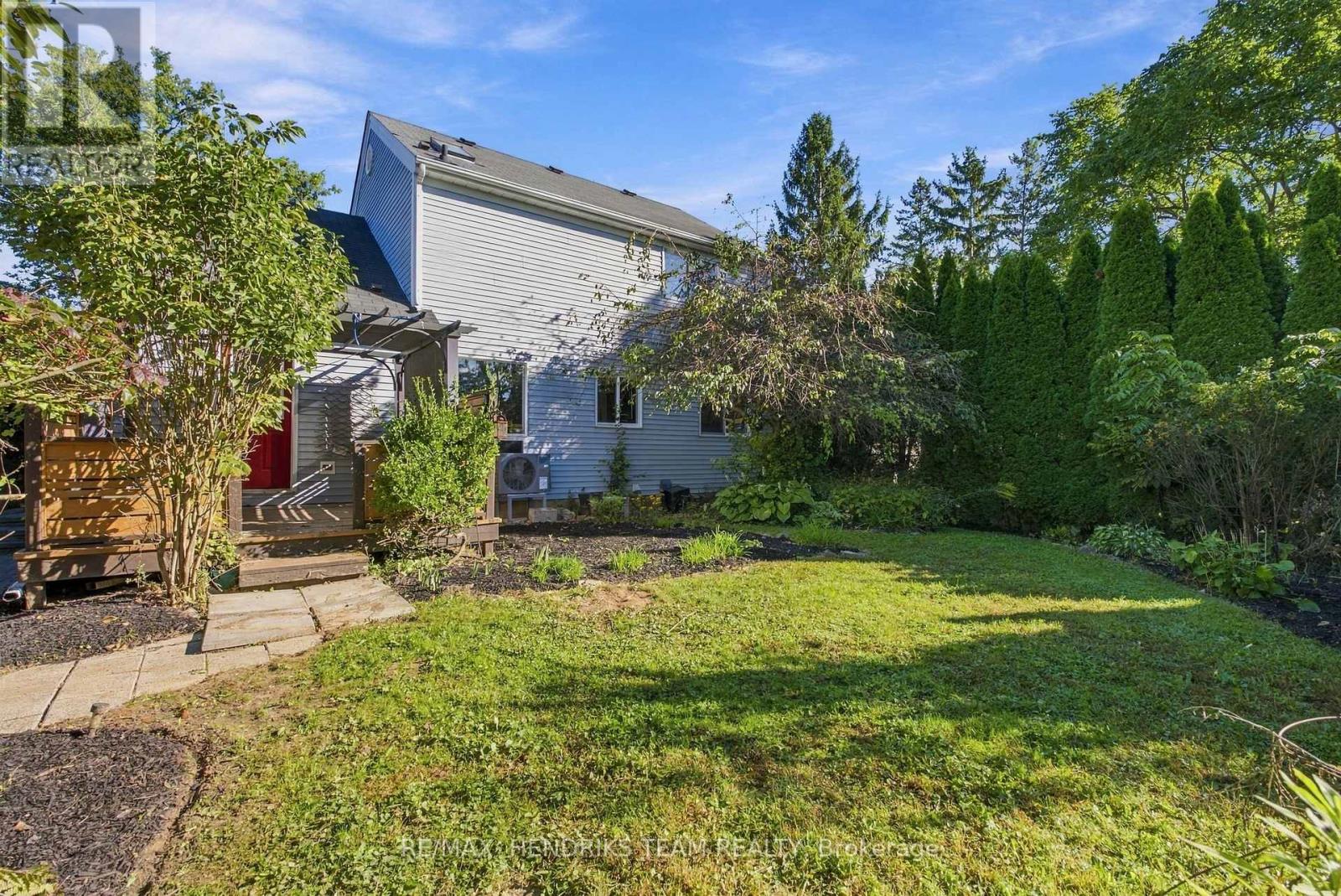 40 EMMETT STREET - 36