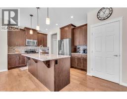 21 Mount Rae Heights, Okotoks, AB T1S0M6 Photo 12