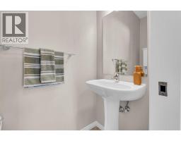 21 Mount Rae Heights, Okotoks, AB T1S0M6 Photo 17
