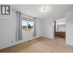 6419b 33 Avenue Nw, Calgary, AB T3B1K9 Photo 24