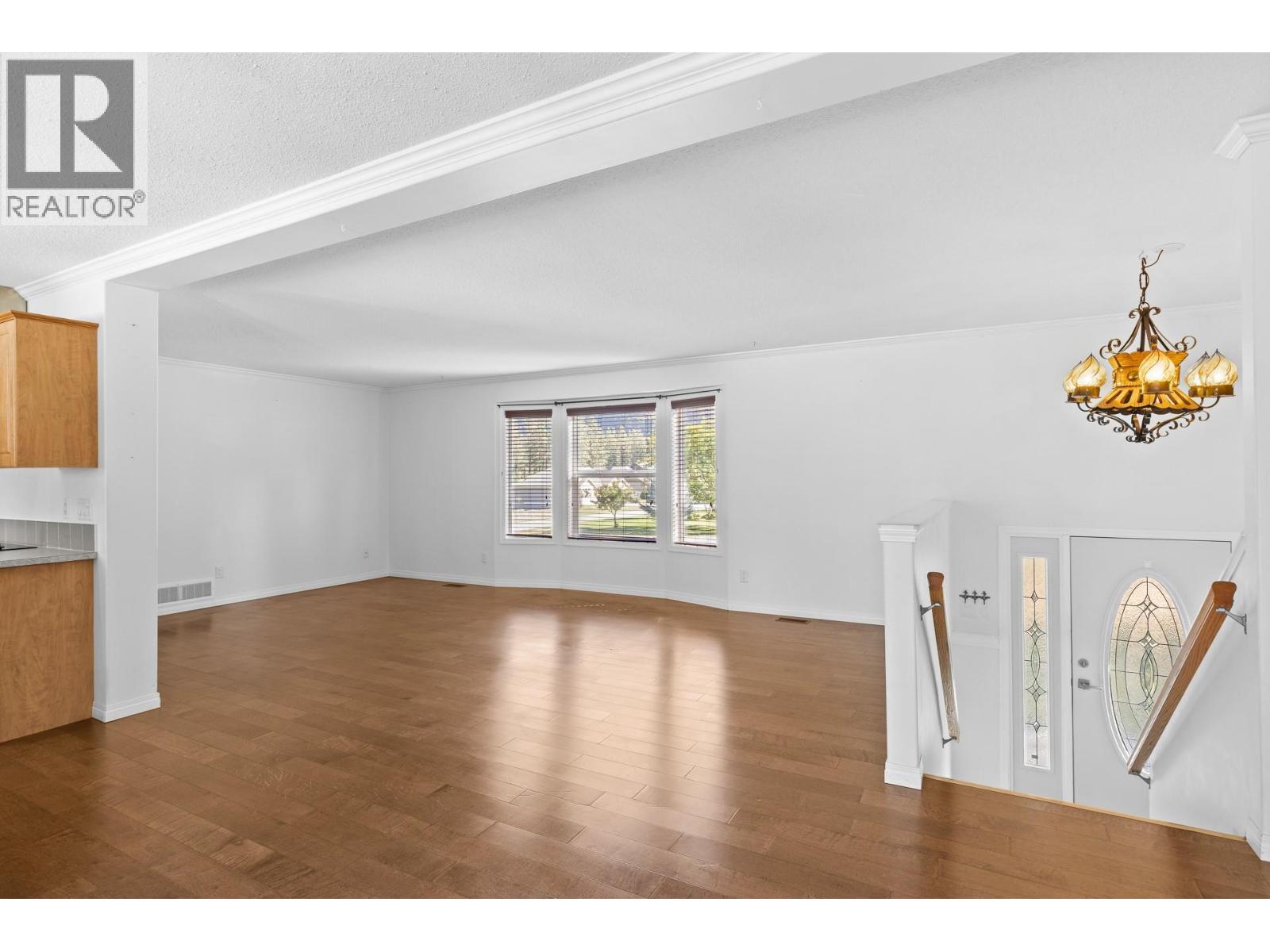 1261 Main Street - Image 17