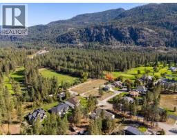 3pc Ensuite bath - 1261 Main Street, Christina Lake, BC V0H1E0 Photo 11