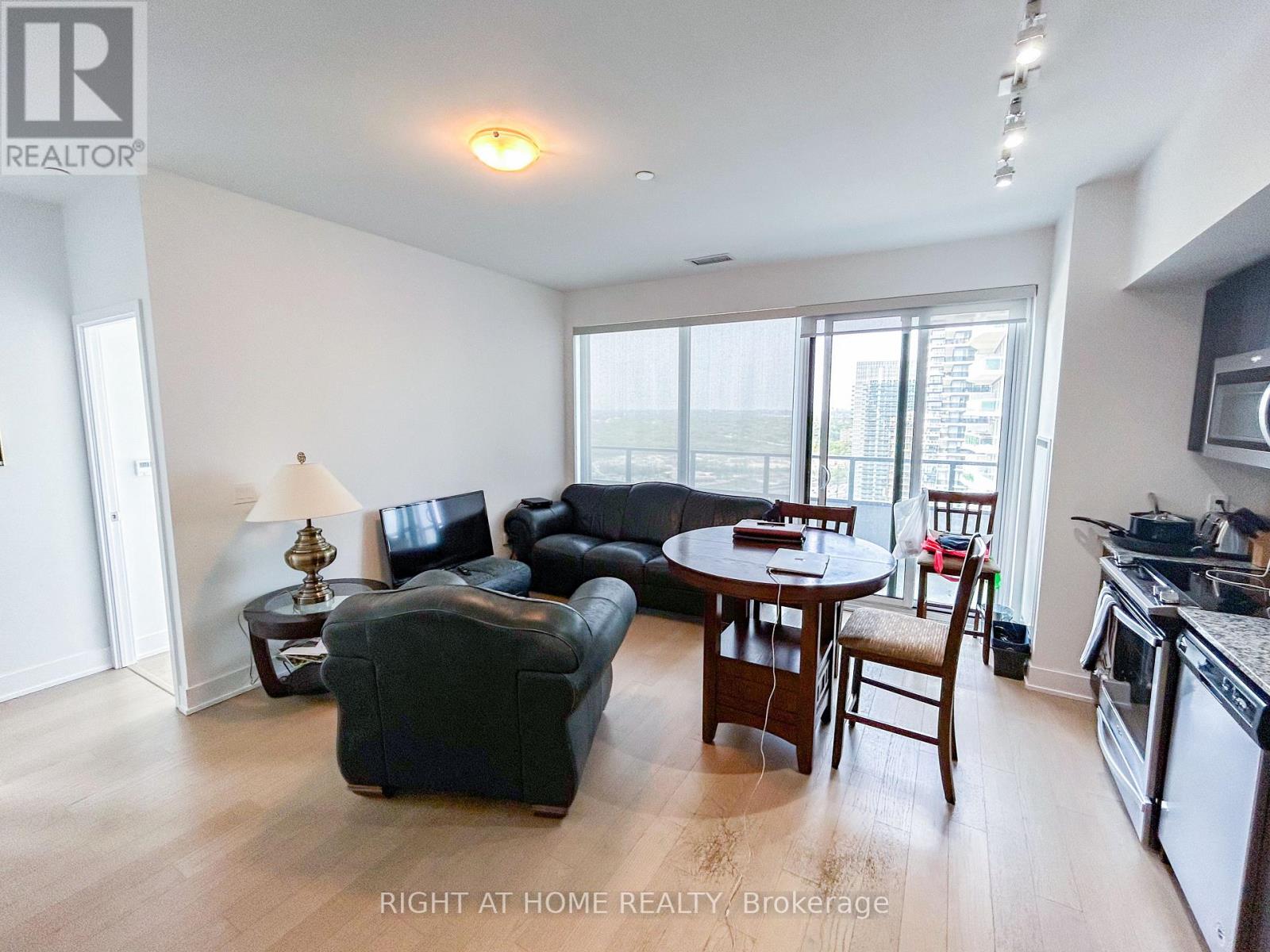 3313 - 30 SHORE BREEZE DRIVE, Toronto (Mimico) — photo 6