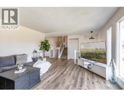 4pc Bathroom - 37 Sunflower Court Se, Medicine Hat, AB T1B2H6 Photo 9
