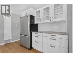 6213 Lakes Rd, Duncan, BC V9L4J8 Photo 15