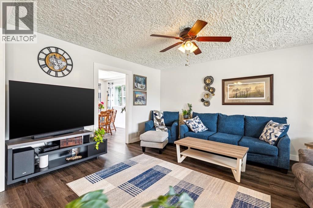 485 Big Springs Drive SE, Airdrie, Alberta, T4A1A3 — thumbnail 8