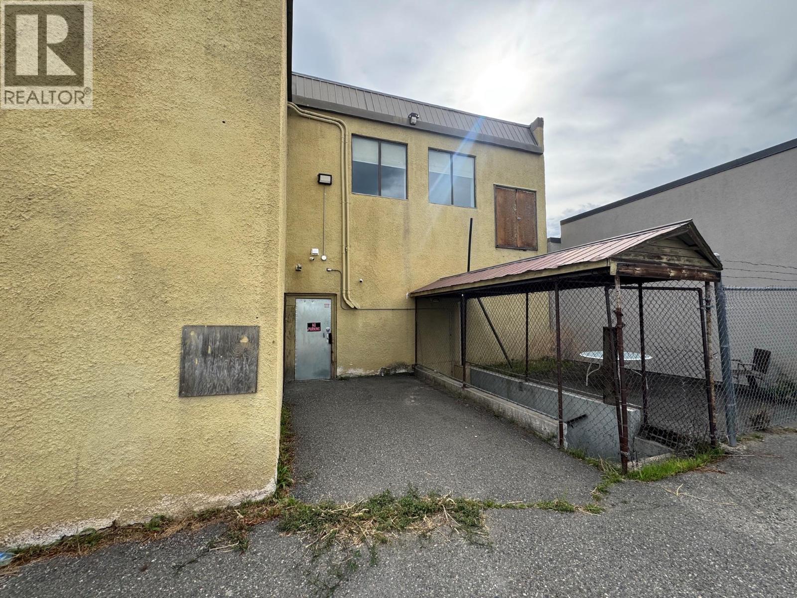  1999 Voght Street, Merritt