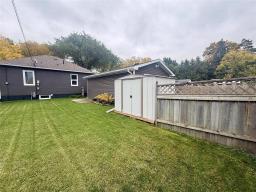 406 Fourth Avenue, Neepawa, MB R0J1H0 Photo 23