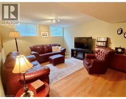 Primary Bedroom - 40 Stornoway Crescent, Huron East, ON N0K1W0 Photo 6