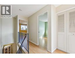 175 Castleridge Drive NE - photo 12