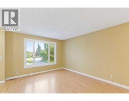 175 Castleridge Drive NE - photo 6