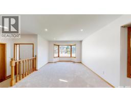 Bedroom - 610 Nesslin Crescent, Saskatoon, SK S7J4V5 Photo 12