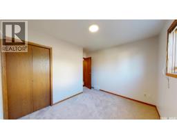 Bedroom - 610 Nesslin Crescent, Saskatoon, SK S7J4V5 Photo 15