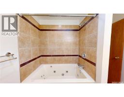 610 Nesslin Crescent, Saskatoon, SK S7J4V5 Photo 25
