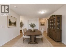 301, 7301 Valleyview Park SE - photo 8
