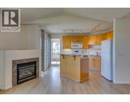 301, 7301 Valleyview Park SE - photo 11