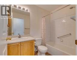 301, 7301 Valleyview Park SE - photo 26