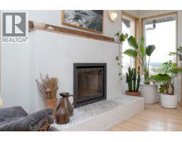 Eating area - 2105 Straitsview Rd, Central Saanich, BC V0S1A0 Photo 12
