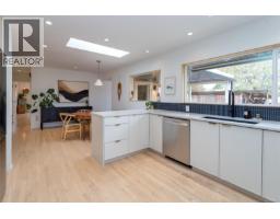 2105 Straitsview Rd, Central Saanich, BC V0S1A0 Photo 22