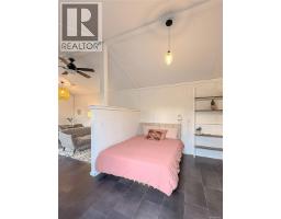 2105 Straitsview Rd, Central Saanich, BC V0S1A0 Photo 55