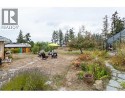 2105 Straitsview Rd, Central Saanich, BC V0S1A0 Photo 59