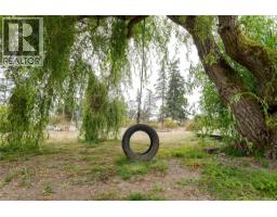 2105 Straitsview Rd, Central Saanich, BC V0S1A0 Photo 63