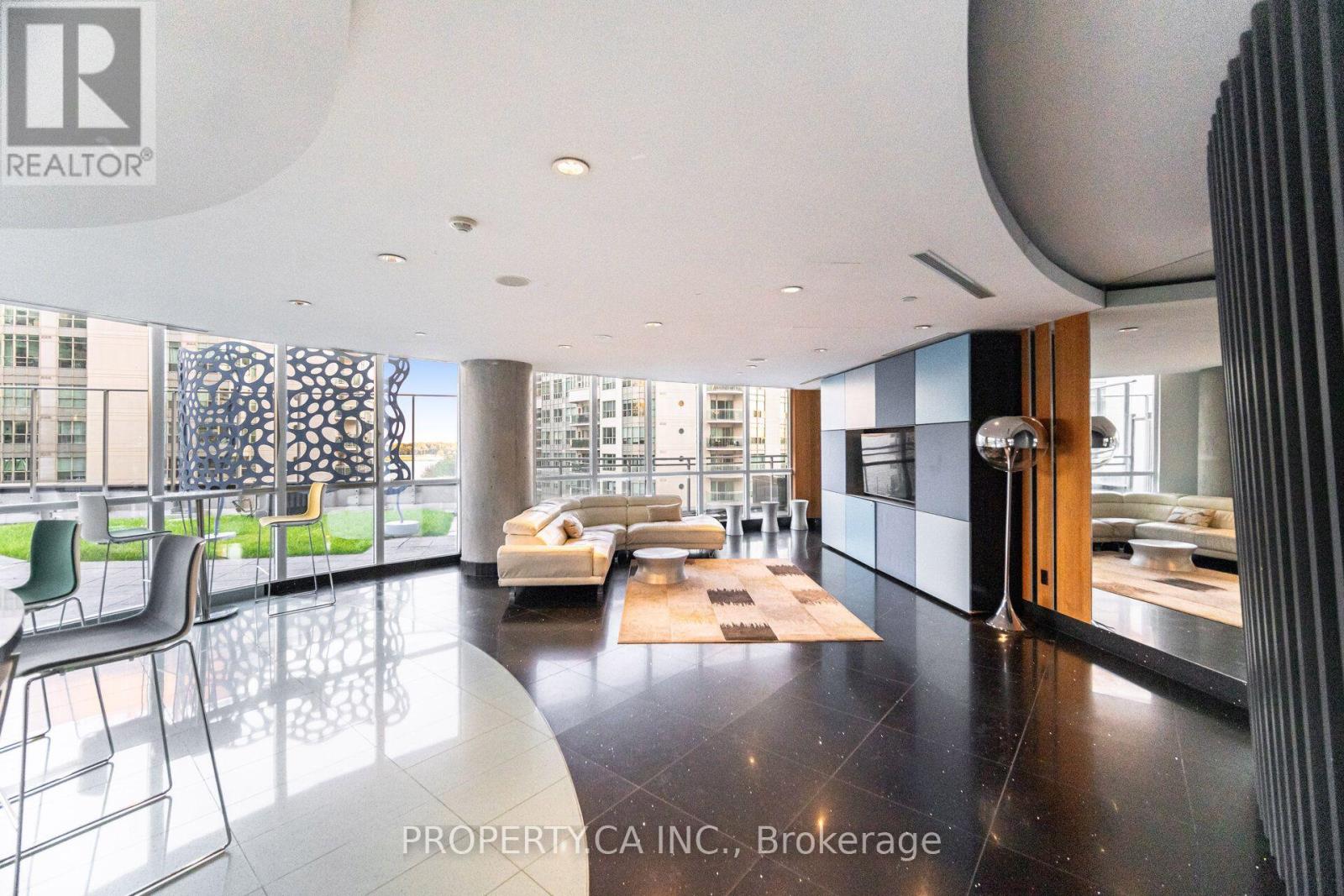 #508 38 DAN LECKIE WAY - 20