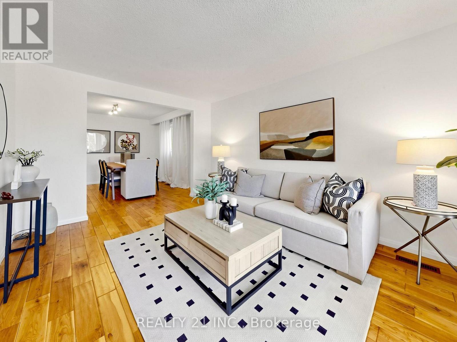 132 HARDING BOULEVARD, Toronto (Birchcliffe-Cliffside) — photo 5