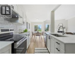 Family room - 257 Southbrook Drive, Binbrook, ON L0R1C0 Photo 9