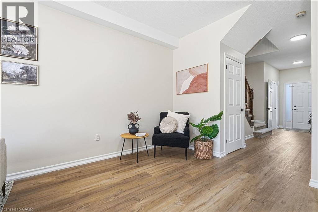257 SOUTHBROOK Drive - 17