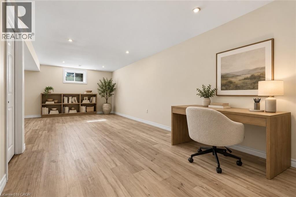 257 SOUTHBROOK Drive - 35