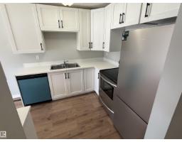 10654 Beaumaris Rd Nw, Edmonton, AB T5X3N4 Photo 9