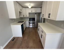 10654 Beaumaris Rd Nw, Edmonton, AB T5X3N4 Photo 11