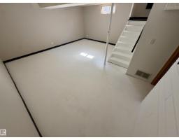 10654 Beaumaris Rd Nw, Edmonton, AB T5X3N4 Photo 21