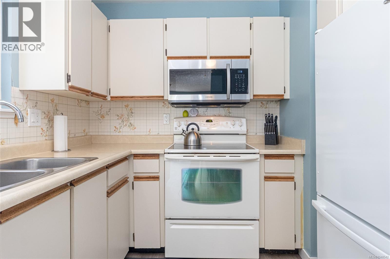 4541 Elk Lake Dr - 22