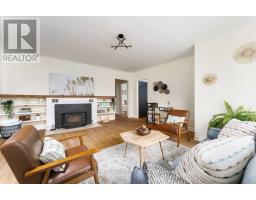 5565 Fawn Bay Road, Ramara, ON L3V6H6 Photo 18