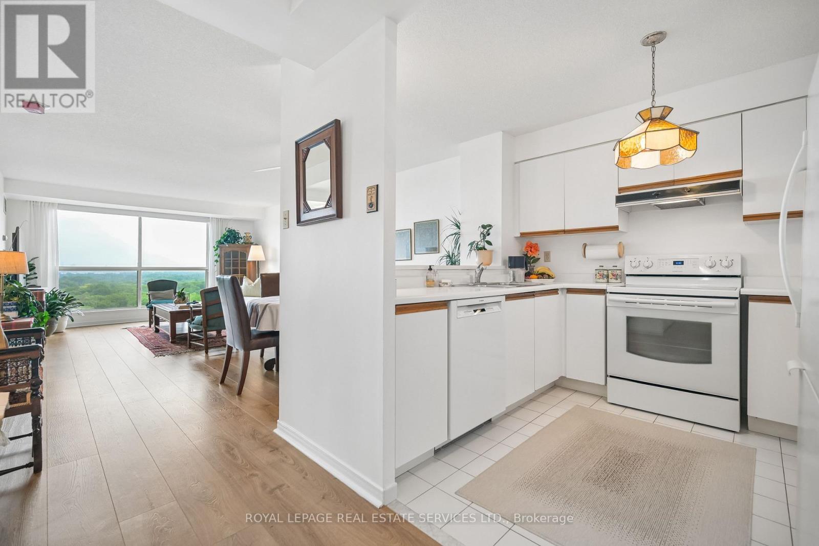 1211 - 2155 BURNHAMTHORPE ROAD, Mississauga (Erin Mills) — photo 10