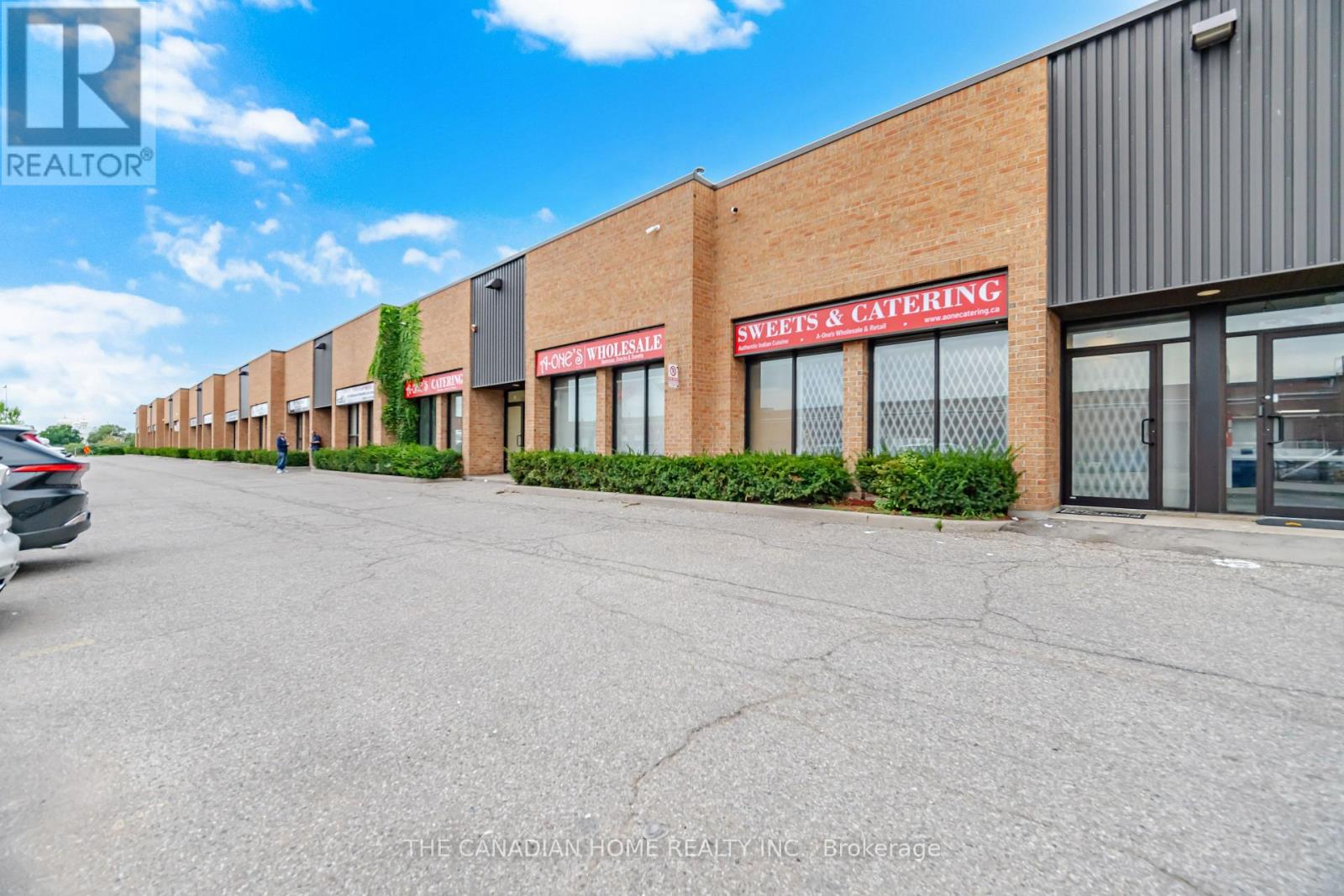 5, 6 & 7 - 7875 TRANMERE DRIVE, Mississauga (Northeast) — photo 2
