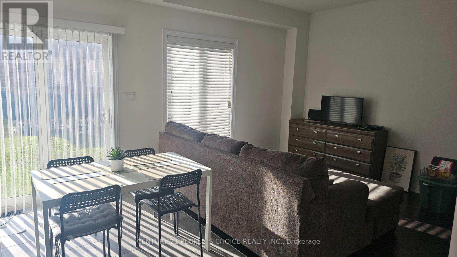 3 SHARP DRIVE, Hamilton (Ancaster) — photo 3