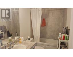 Bathroom - 3 Sharp Drive, Hamilton, ON L9K0J9 Photo 11