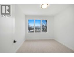 4711 19 Avenue NW - photo 23