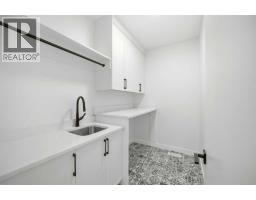 4711 19 Avenue NW - photo 29