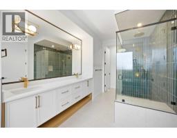 4711 19 Avenue NW - photo 35