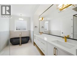 4711 19 Avenue NW - photo 37